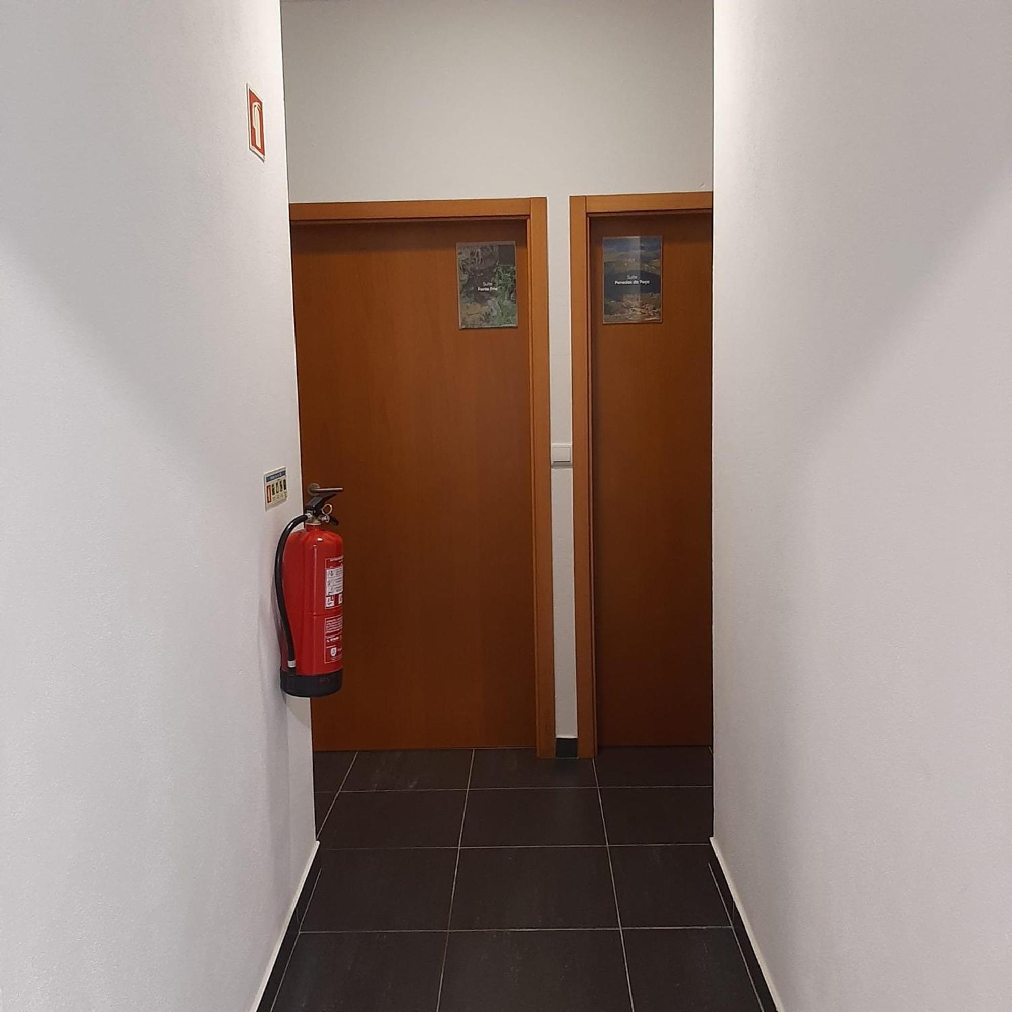 Vila Casas Da Escola - "A Escola" - Meas Pampilhosa da Serra Exteriér fotografie