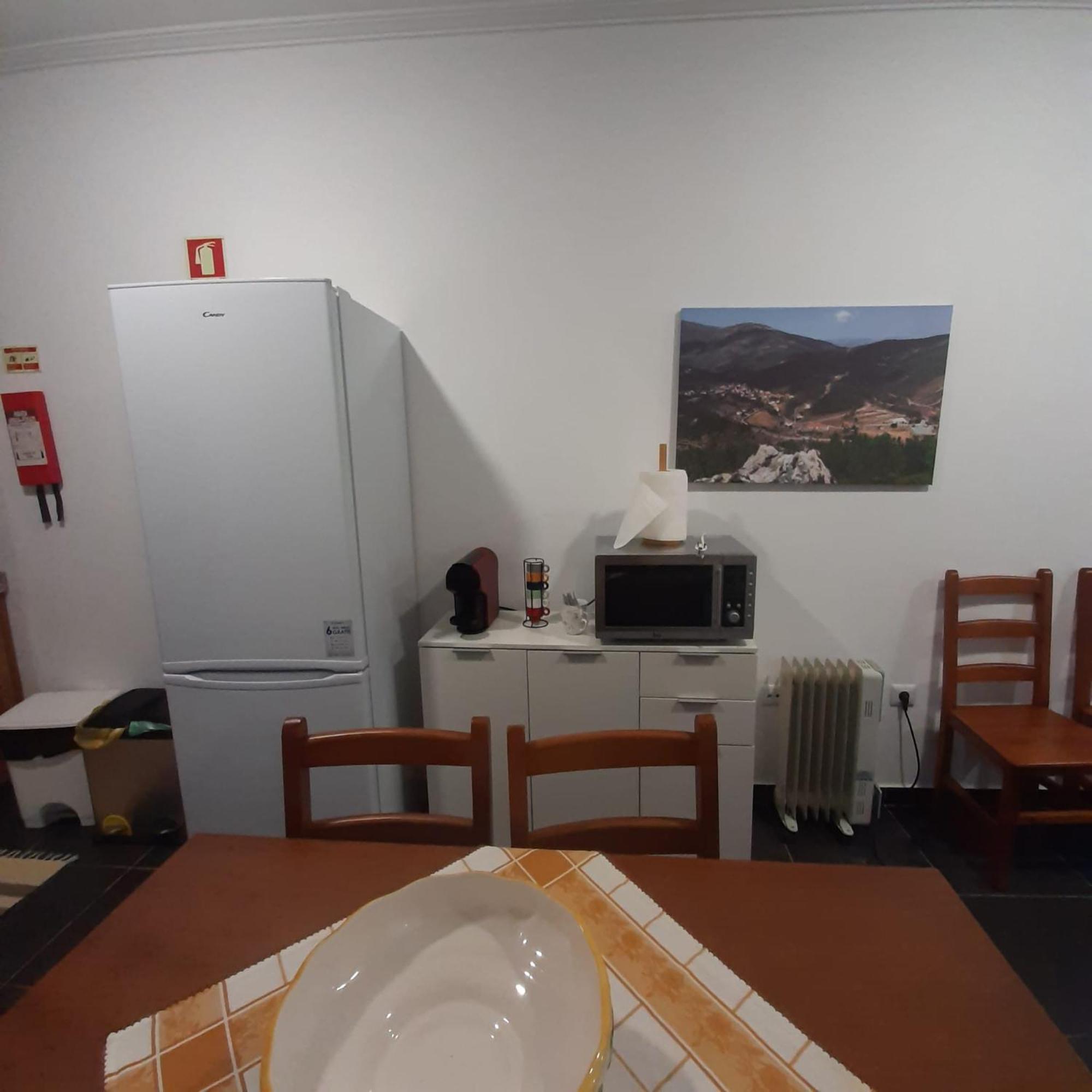 Vila Casas Da Escola - "A Escola" - Meas Pampilhosa da Serra Exteriér fotografie